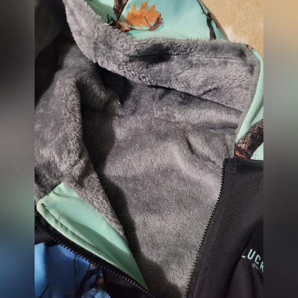 Luckless Outfitters Hoodie - Picture 2 of 2